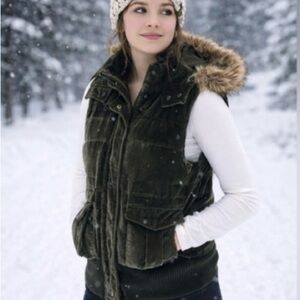 Old Navy Velvet Faux Fur Hooded Puffer Vest